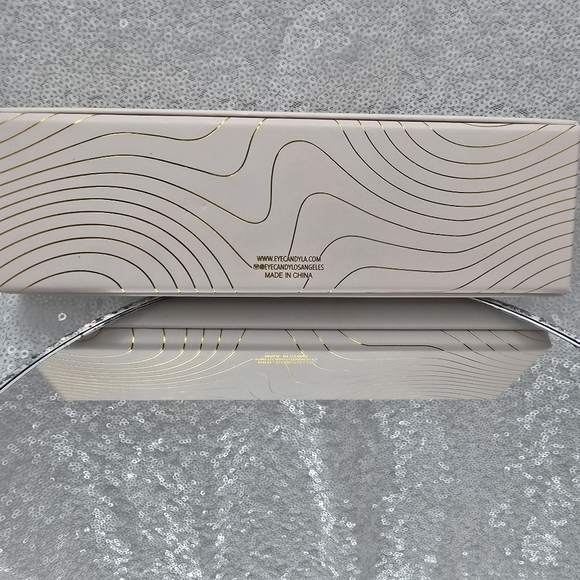 Shoe Charms by Eye Candy Los Angeles 8 Charms Colorful & Bling - Picture 6 of 7